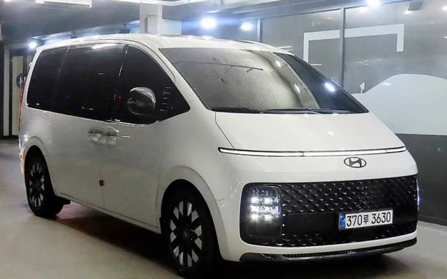 수원저신용중고차할부 스타리아 4WD 디젤 라운지 인스퍼레이션 매물 사진 9 - 2024/04 20,760km